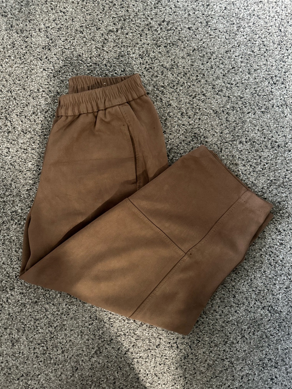 Max Studio Brown Barrel Ankle Pants